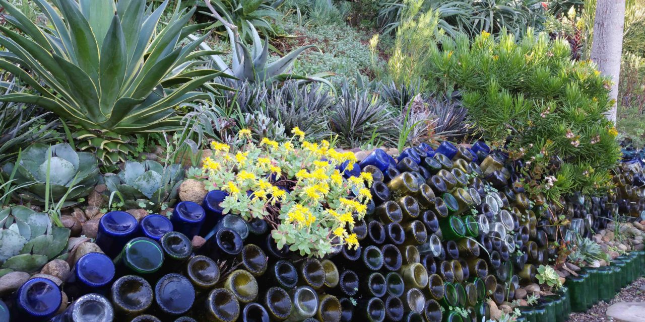 A Mission Hills Artistic Garden