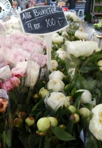 Copenhagen - The Market - Pink & White Flower Bouquets