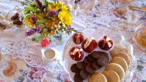 Plate Flower - Tea Luncheon Dessert